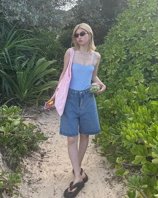 Bold Beach Sandals