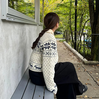 Snowflake Pattern Zip Knit