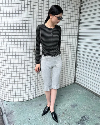 Waist frill capri pants