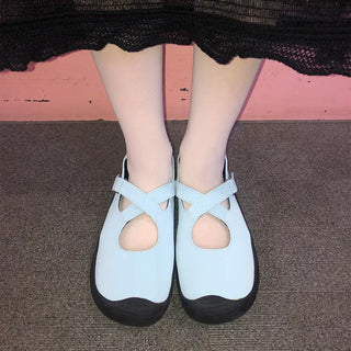 Round cross strap loafers