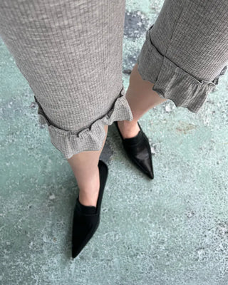 Waist frill capri pants