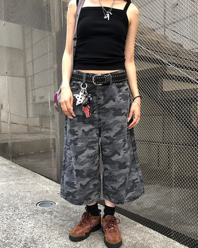 Camouflage flap pocket Bermuda denim pants