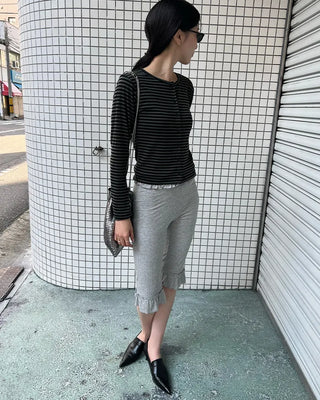 Waist frill capri pants