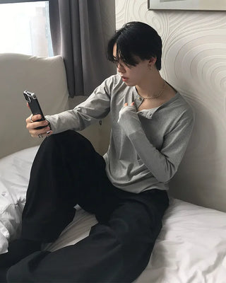 Buttoned long-sleeved T-shirt
