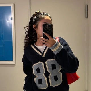 88 V-neck bicolor knit