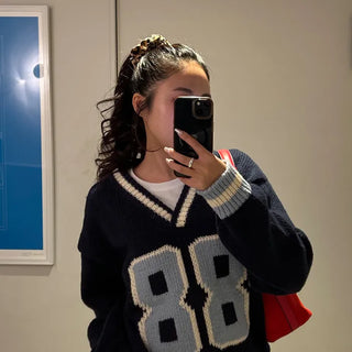 88 V-neck bicolor knit