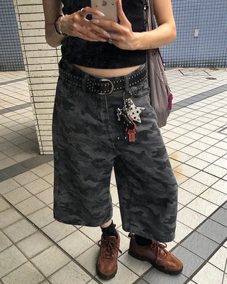 Camouflage flap pocket Bermuda denim pants