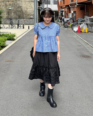 Round collar short-sleeved blouse