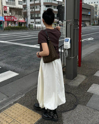 Elastic waist balloon nylon skirt