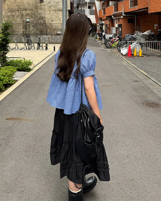 Round collar short-sleeved blouse