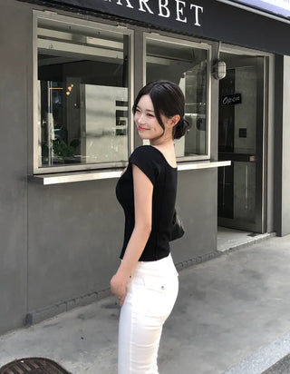 Back pocket button bootcut pants