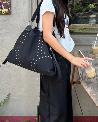 Double rivet line nylon bag