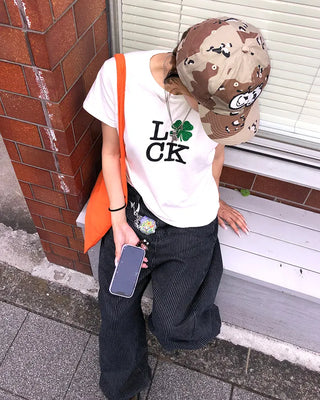 (ORIGINAL) Lucky Glow Clover T-Shirt