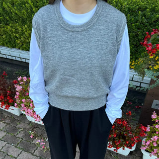 (Unisex) Basic Round Knit Vest