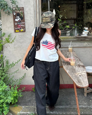 Back pocket stitch wide rigid denim pants