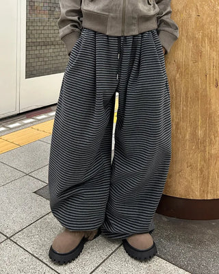 (Unisex) Check Patch Point Border Fleece Pants