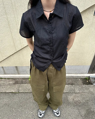 Weighted Shirring Point Short-Sleeve Crop Shirt