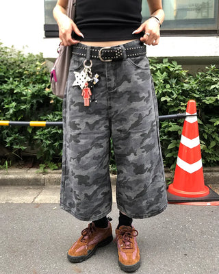 Camouflage flap pocket Bermuda denim pants
