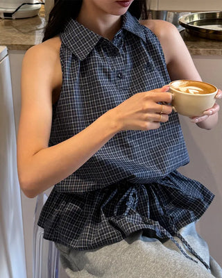 Color check sleeveless blouse