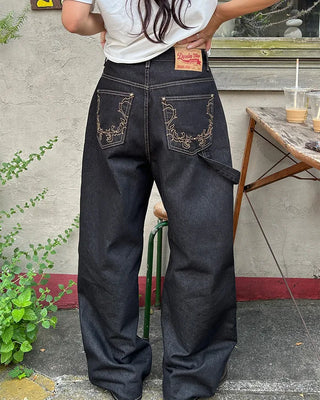 Back pocket stitch wide rigid denim pants