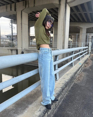 Wide straight light denim pants