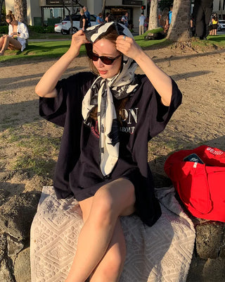 Oval frame sunglasses