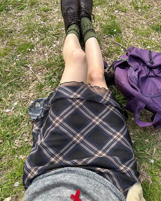 Checked scalloped hem chiffon skirt