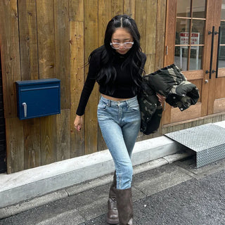 Basic long-sleeve cropped T-shirt