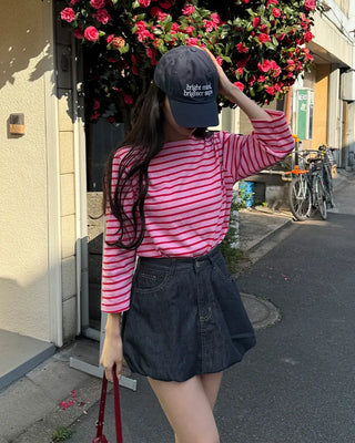 Striped round neck long-sleeved T-shirt
