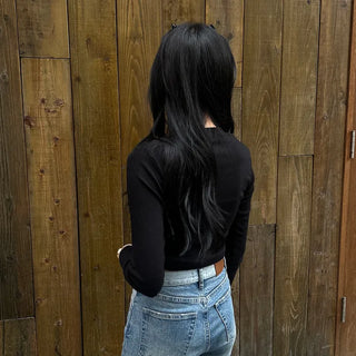 Basic long-sleeve cropped T-shirt