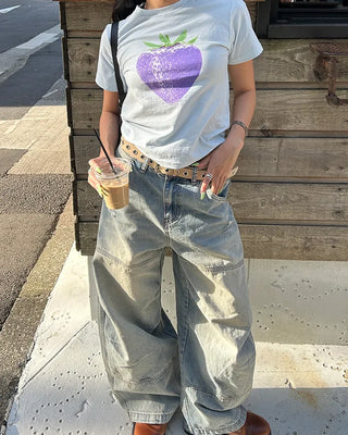 [1st Re-release] (ORIGINAL) Strawberry Lettering Slim T-Shirt