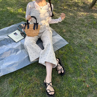 Two-ribbon basket bag