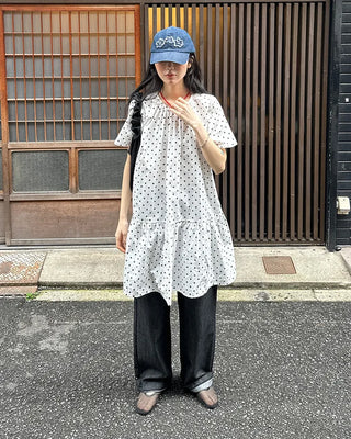 Dot pattern shirred short-sleeved dress