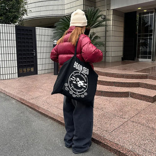 One-tuck wide denim pants