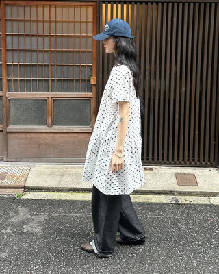 Dot pattern shirred short-sleeved dress