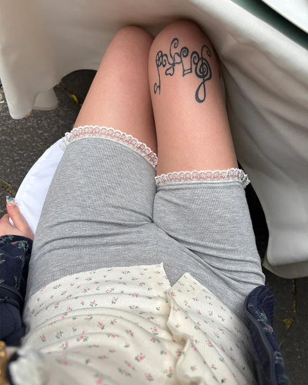 Lace hem short ribbed leggings pants