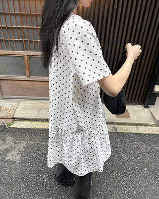 Dot pattern shirred short-sleeved dress
