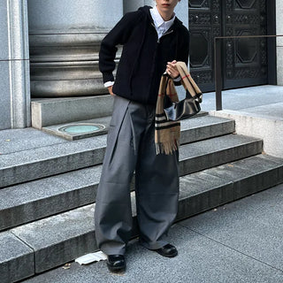 Wide-leg slacks with side pleats