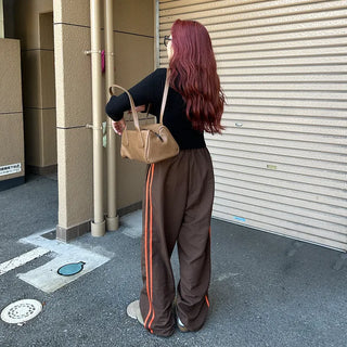 Applique zip-up knit