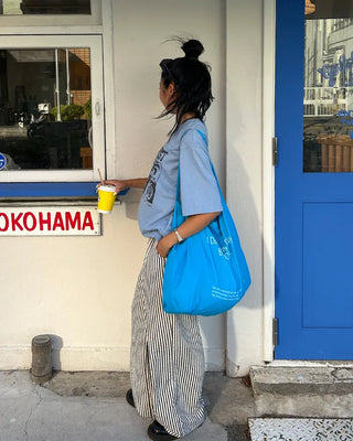 Lettering Square Big Tote Bag