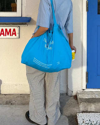 Lettering Square Big Tote Bag