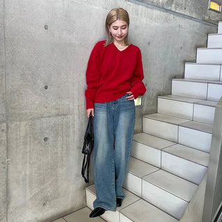 Half-moon shoulder bag