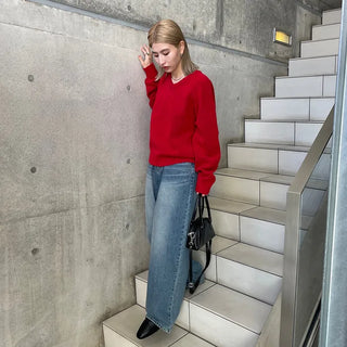 V-neck oversized knit