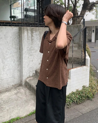 Knit collar button short-sleeved shirt