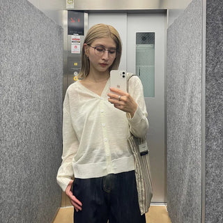 Linen V-neck cardigan