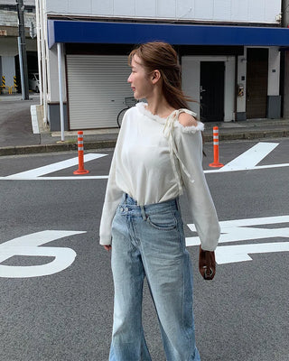 Fringe detail off-shoulder knit