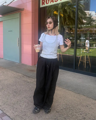 Jewel neck simple short T-shirt