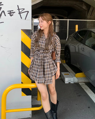 Waist-string check long shirt