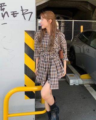 Waist-string check long shirt