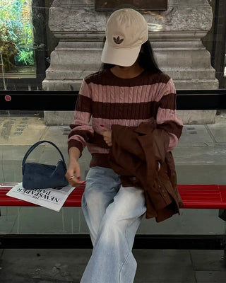 Round shoulder bag